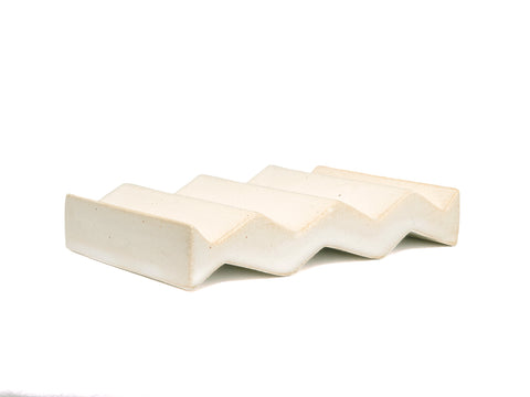 Seifenschale 'Rocky M' – white/Weiß & Beige OBAstudios