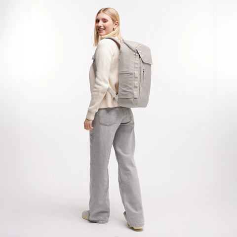 Pro Pack 'Clam' – Monochrome Edition GOT BAG
