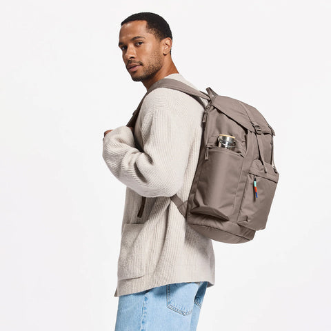 Flap Pack Large 'Oyster' GOT BAG