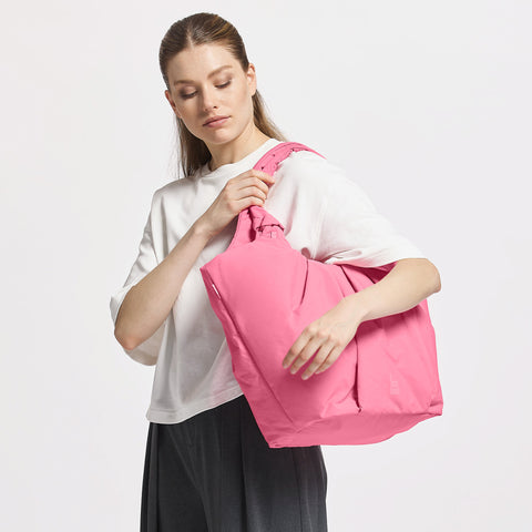 Pleat Tote Bag 'Salina Pink' – Monochrome Edition GOT BAG