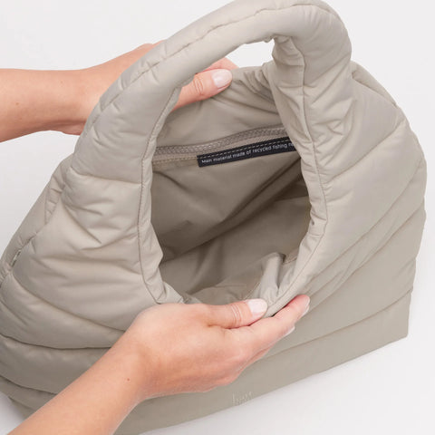 Wavy Puffer Shoulder Bag 'Scallop' – Monochrome Edition GOT BAG