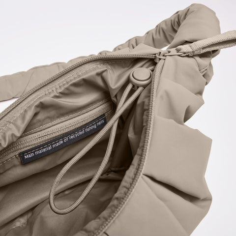 Pleat Moon Bag Small 'Scallop' – Monochrome Edition GOT BAG