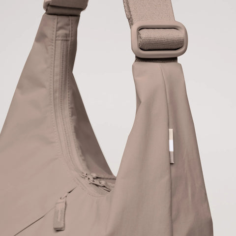 T-Shape Bag Large 'Oyster' – Monochrome Edition GOT BAG