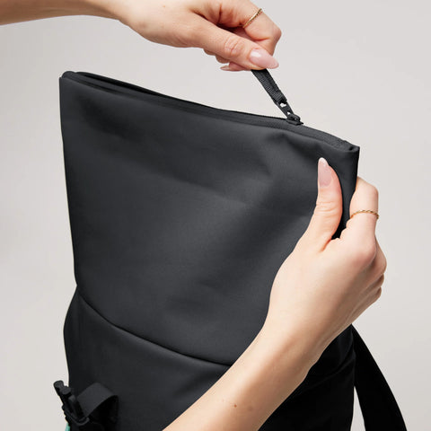 RollTop Easy Small 'Black' – Monochrome Edition GOT BAG