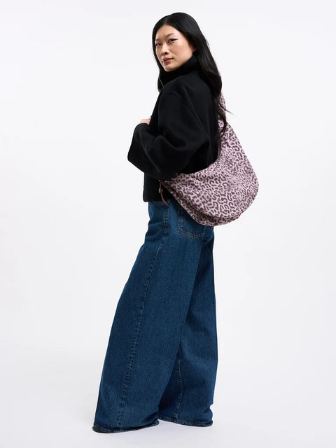 Moon Bag Ruffle 'Cat Shark Sea Lion' – Monochrome Edition GOT BAG