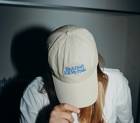 Cap 'Bitch Don't Kill My Pride' – beige DIVERSES