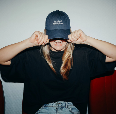 Cap 'Bitch Don't Kill My Pride' – dunkelblau DIVERSES