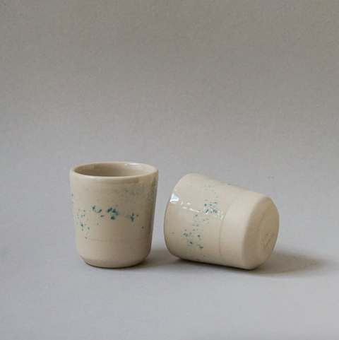 Cortado-Becher 'Lys' – Pixie Green indre Ceramics