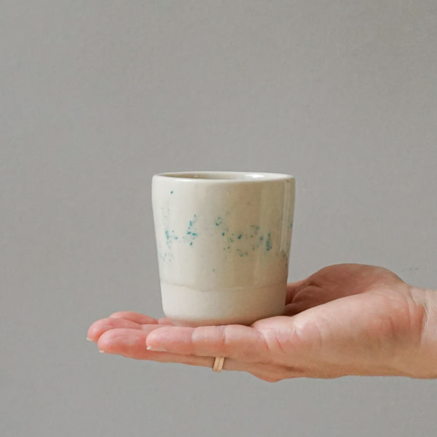 Cortado-Becher 'Lys' – Pixie Green indre Ceramics