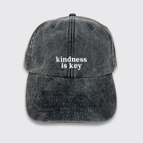 Cap 'Kindness Is Key' – vintage black Bee Proud