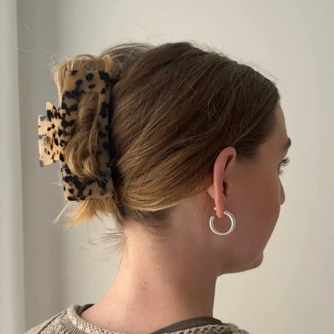 Haarklammer 'Bigga' – tortoise Jona the Label