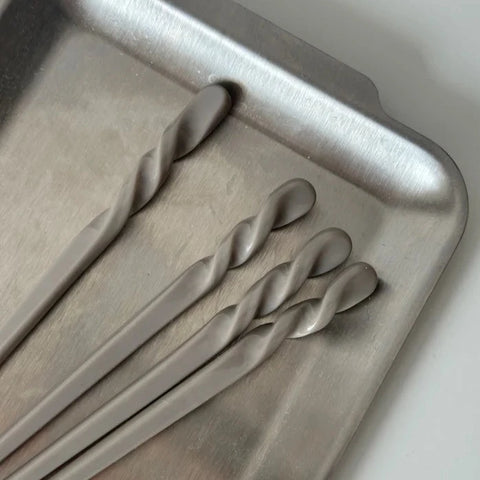 Hairpin 'Twisted' – tan Jona the Label