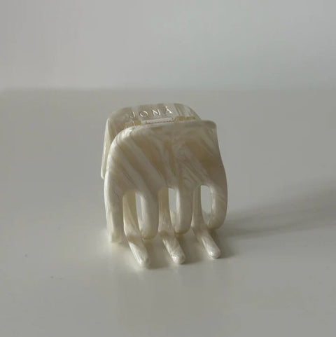 Haarklammer 'Emma' – beige swirl Jona the Label