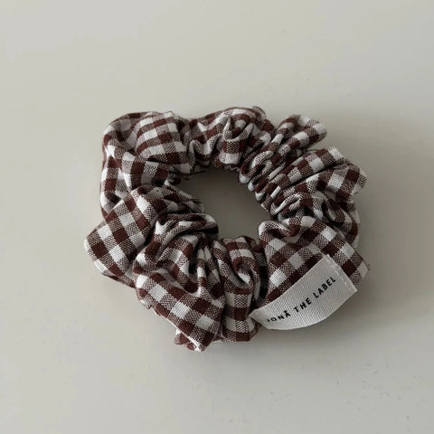Everyday Scrunchies – brown gingham