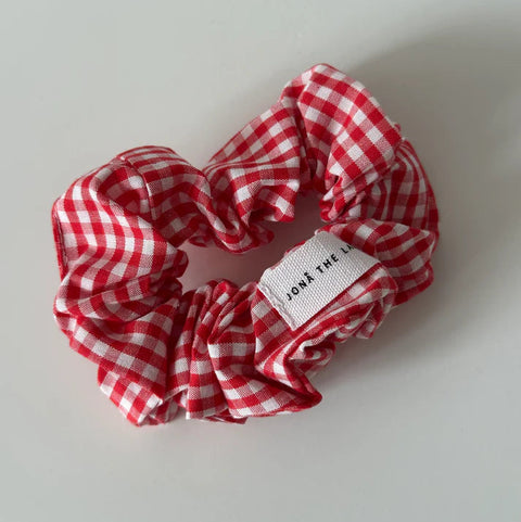 Everyday Scrunchies – red gingham Jona the Label