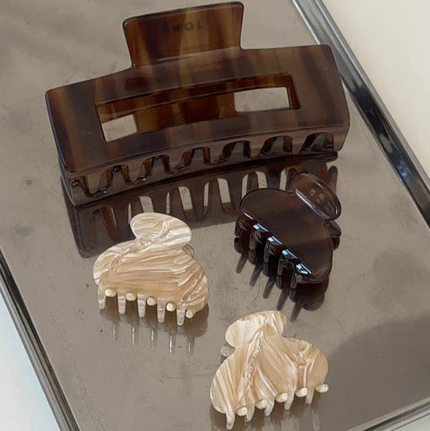 Haarklammer 'Emi' – dark chocolate Jona the Label