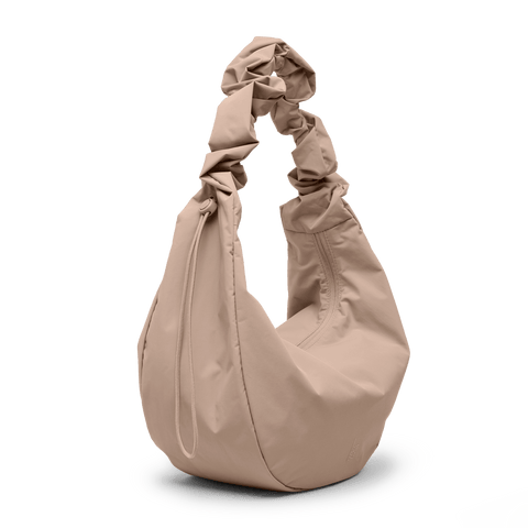 Moon Bag Ruffle 'Sandbar' – Monochrome Edition GOT BAG