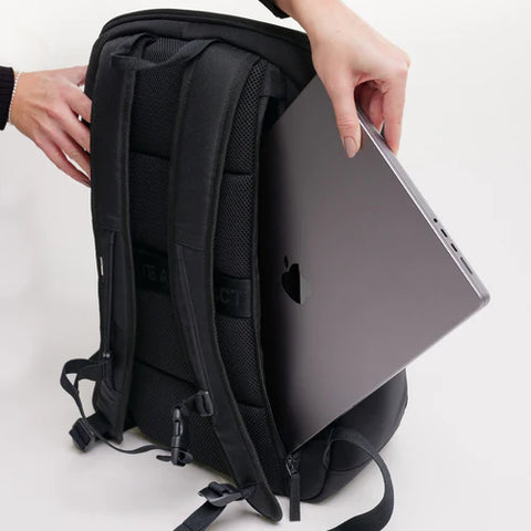 Pro Pack 'Black' – Monochrome Edition GOT BAG