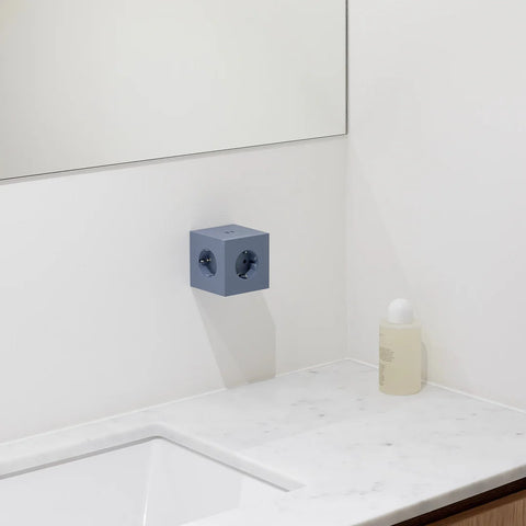 Steckdose 'Square 2' – Shark Blue (ohne Kabel) Avolt