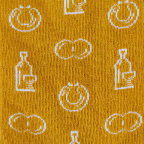 Socken 'Weck, Worscht & Woi' – gold M1 Streetwear