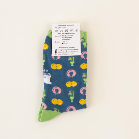 Socken 'Weck, Worscht & Woi' – türkis / bunt M1 Streetwear