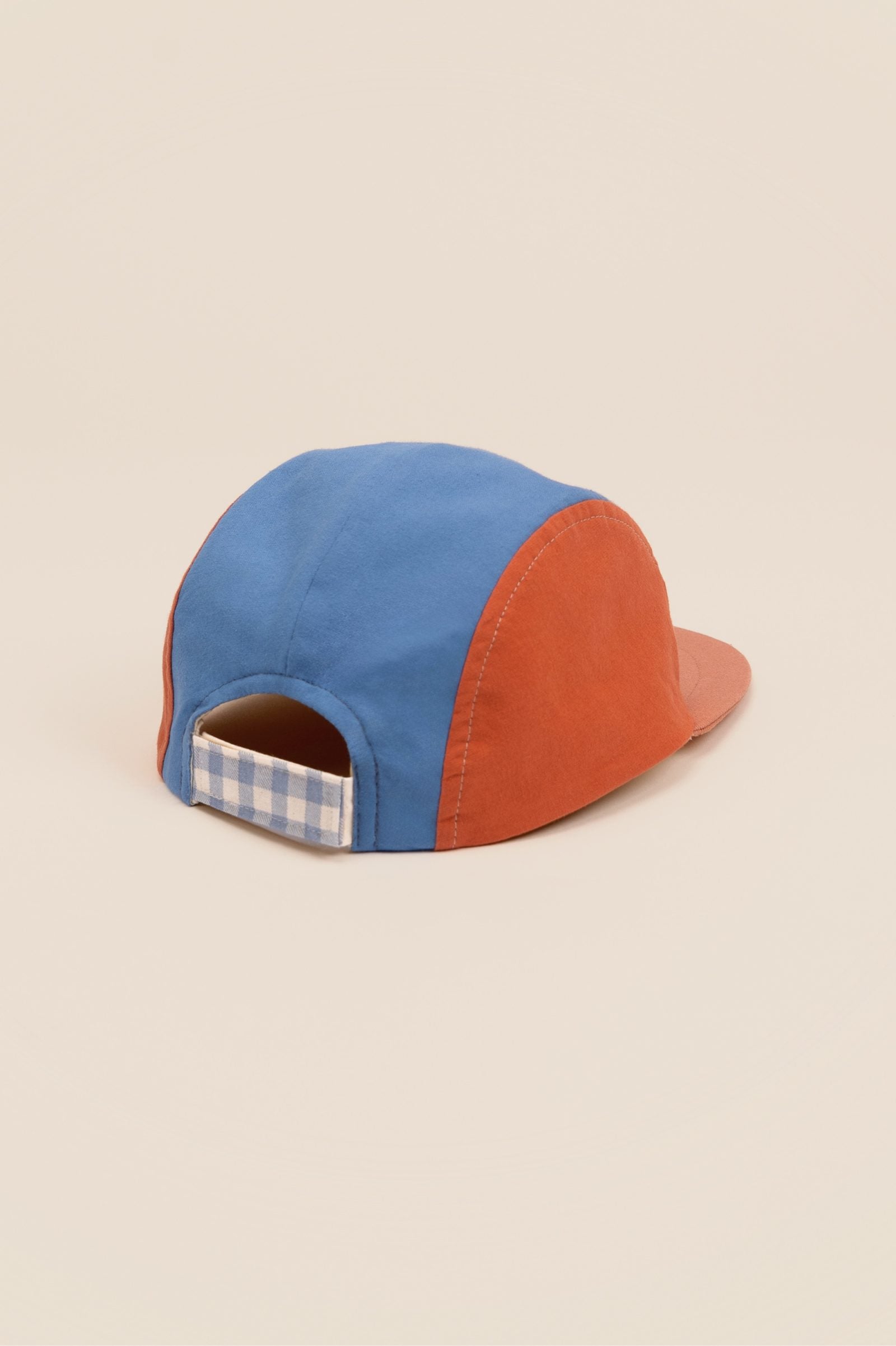 Cap 'Calvin' – Picnic Maremma New Kids in the House