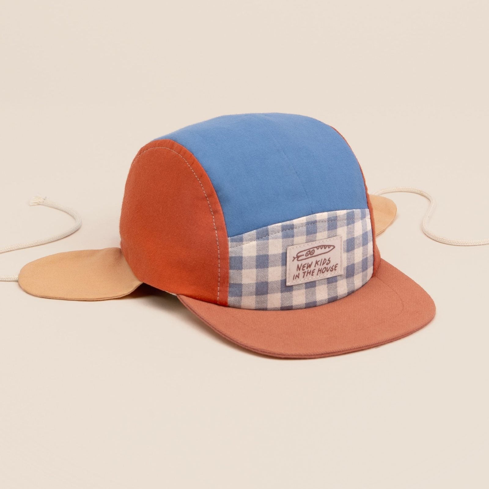 Cap 'Wolly' – Picnic Maremma New Kids in the House