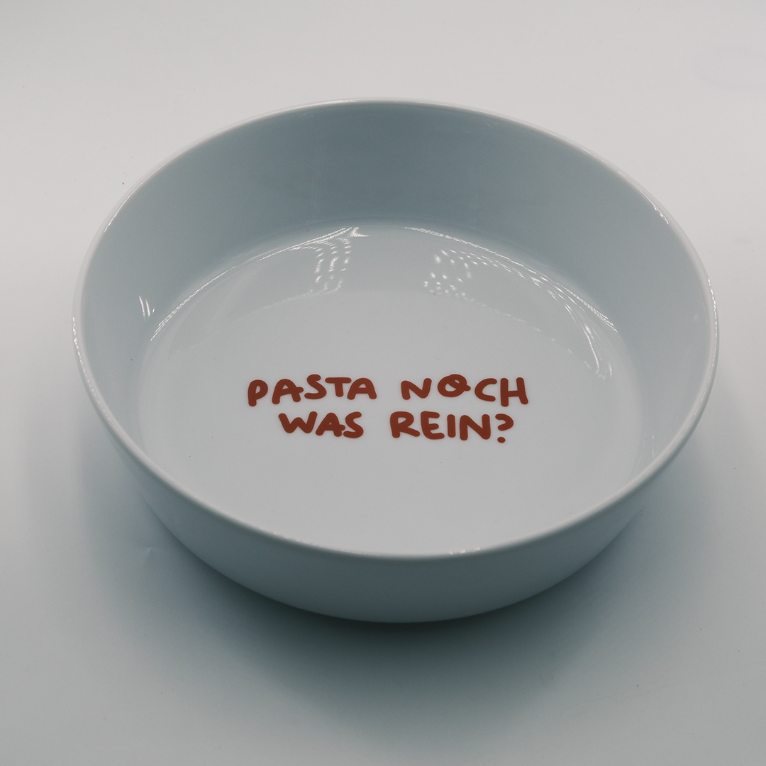 Teller 'Pasta noch was rein?' pinke distel