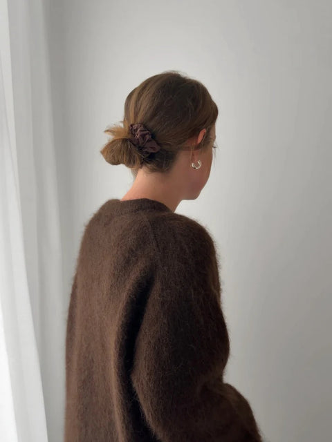 Everyday Scrunchies – chocolate brown Jona the Label