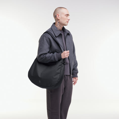 Curved Bag 'Black' – Monochrome Edition GOT BAG