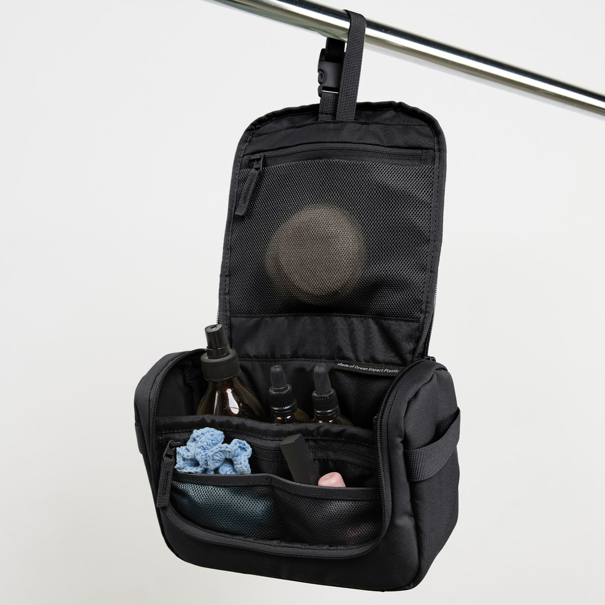 Shower Kit 'Black' GOT BAG
