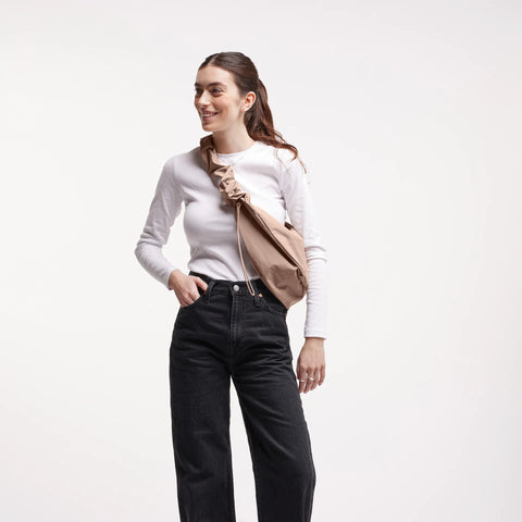 Moon Bag Ruffle 'Sandbar' – Monochrome Edition GOT BAG