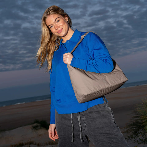 T-Shape Bag 'Oyster' – Monochrome Edition GOT BAG