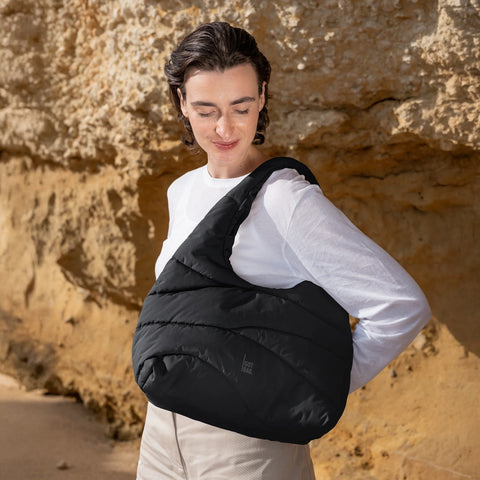 Wavy Puffer Shoulder Bag 'Black' – Monochrome Edition GOT BAG