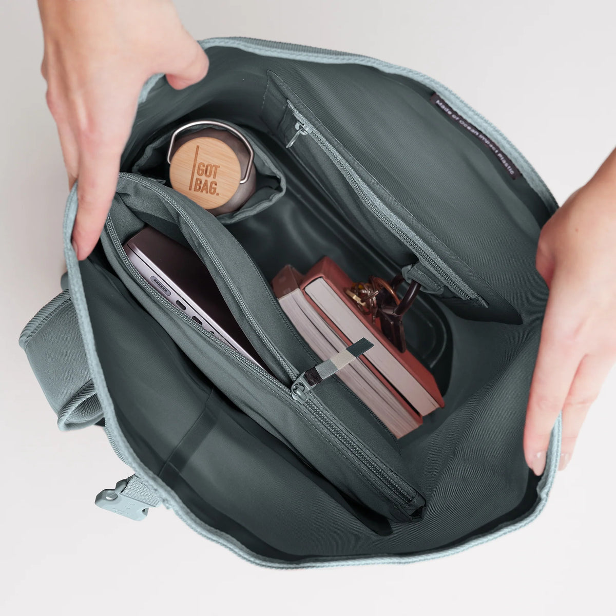 RollTop 2.0 'Basalt' – Monochrome Edition GOT BAG