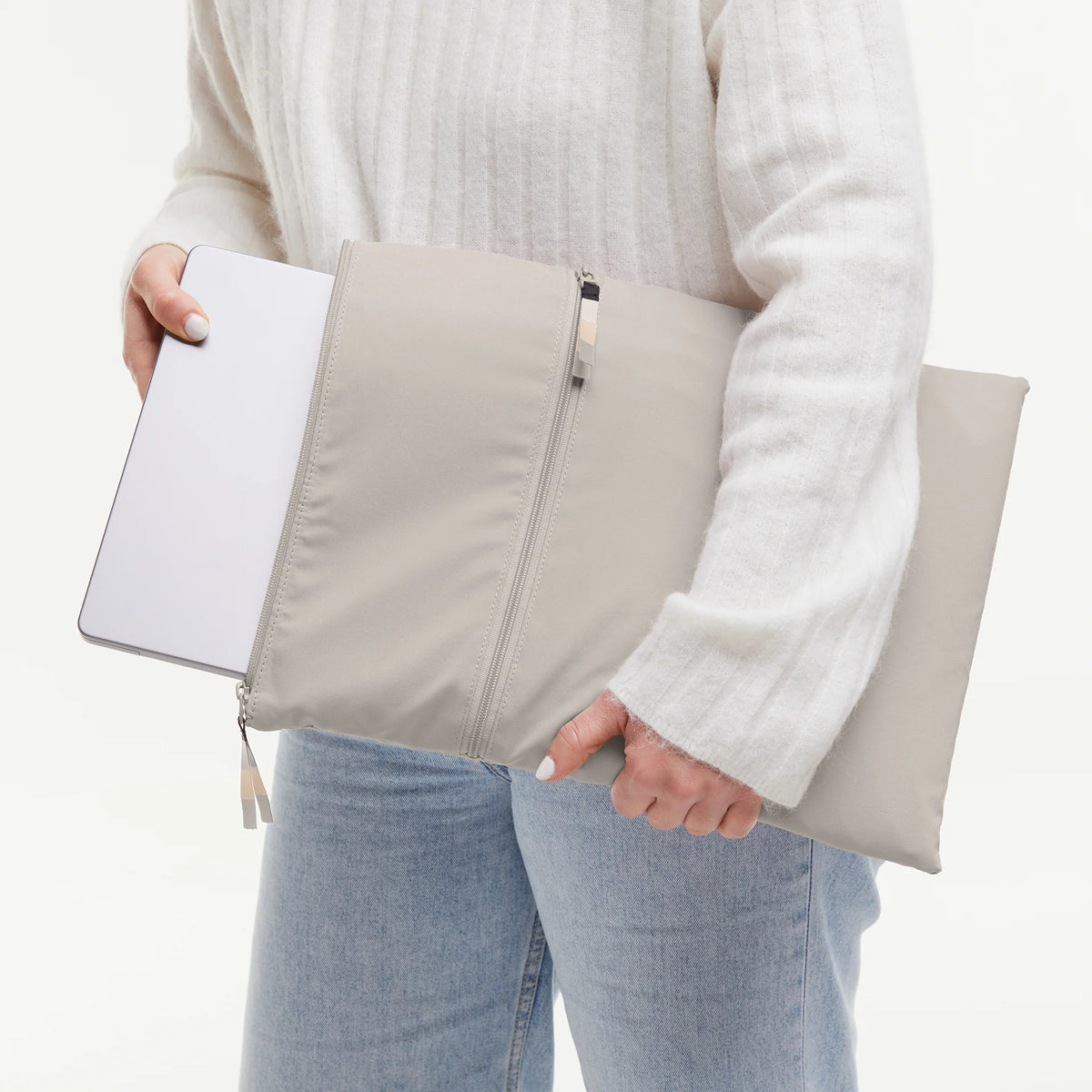 RollTop 2.0 'Clam' – Monochrome Edition GOT BAG