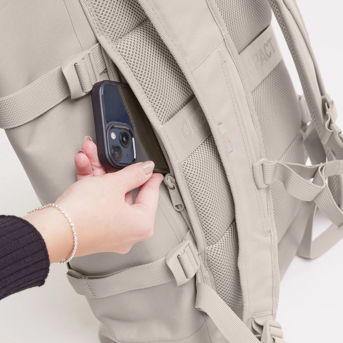 RollTop 2.0 'Clam' – Monochrome Edition GOT BAG