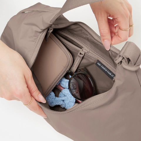 T-Shape Bag Mini 'Oyster' – Monochrome Edition GOT BAG