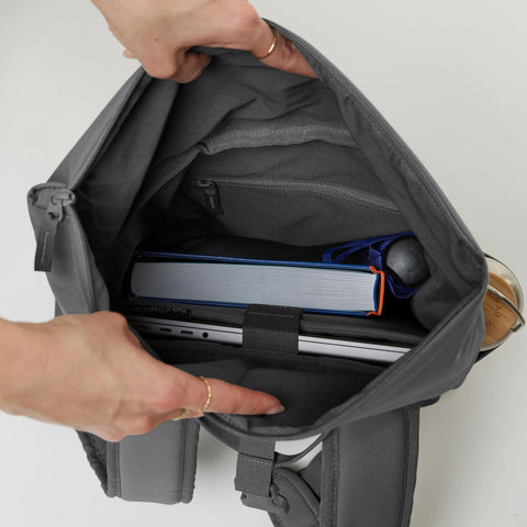 RollTop Easy Small 'Shark' – Monochrome Edition GOT BAG