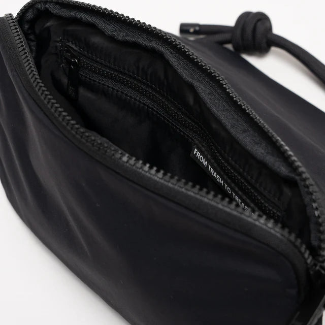 Facet Bag 'Black' GOT BAG