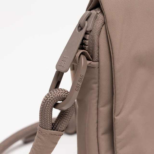Facet Bag 'Oyster' GOT BAG