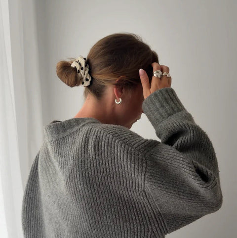 Everyday Scrunchies – polka dots Jona the Label