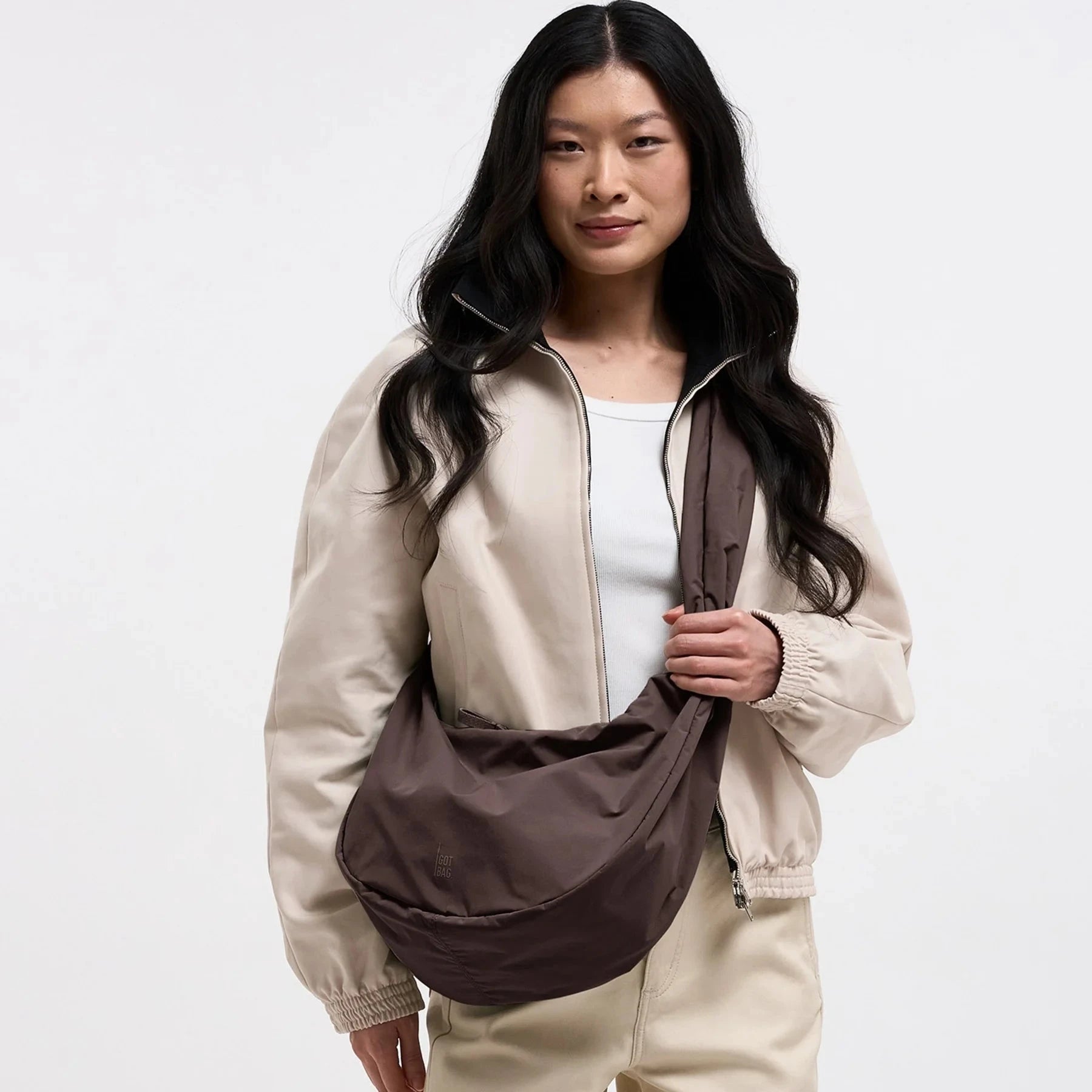 Moon Bag Ruffle 'Sea Lion' – Monochrome Edition GOT BAG