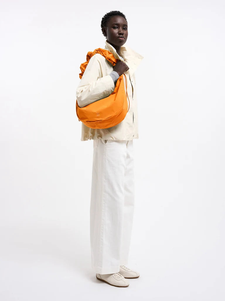 Moon Bag Ruffle 'Clownfish' – Monochrome Edition GOT BAG