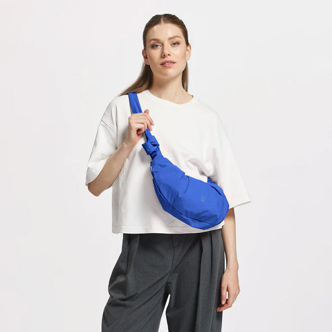 Pleat Moon Bag Small 'Cobalt' – Monochrome Edition