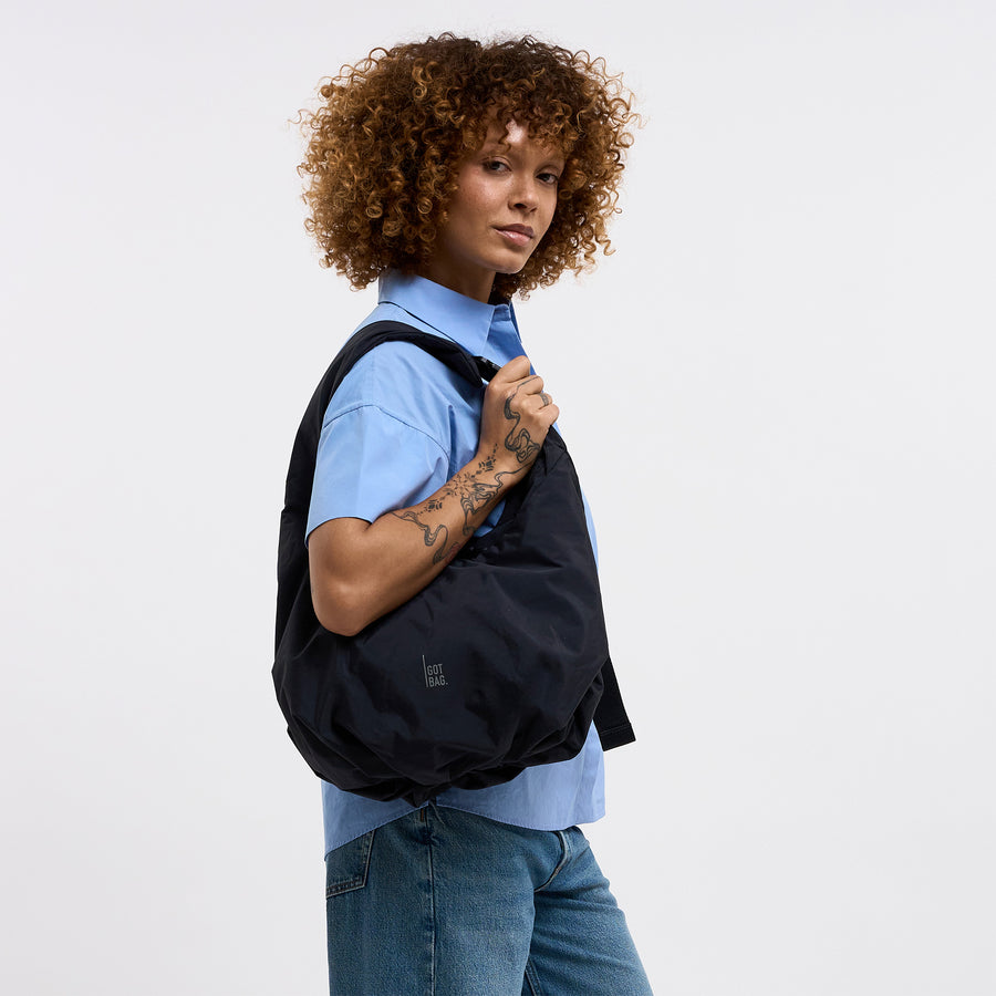 Full Moon Bag 'Black' – Monochrome Edition GOT BAG