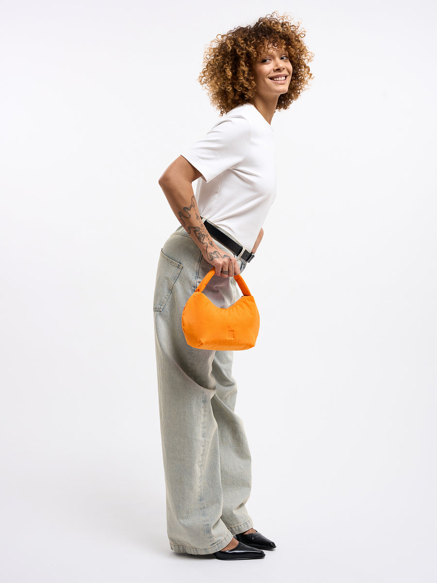 Cloud Bead Bag 'Clownfish' – Monochrome Edition GOT BAG