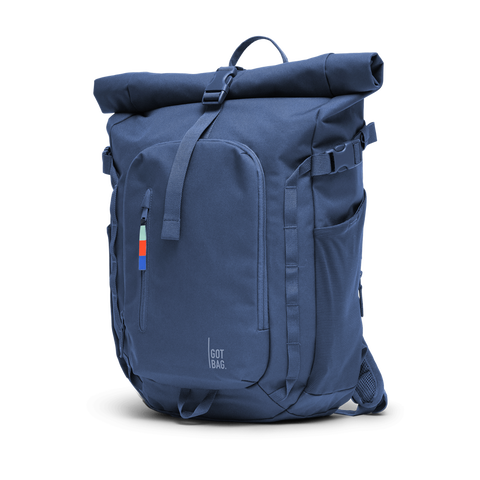 Rucksack mit verschiedenen Blau-Tönen von GOT BAG