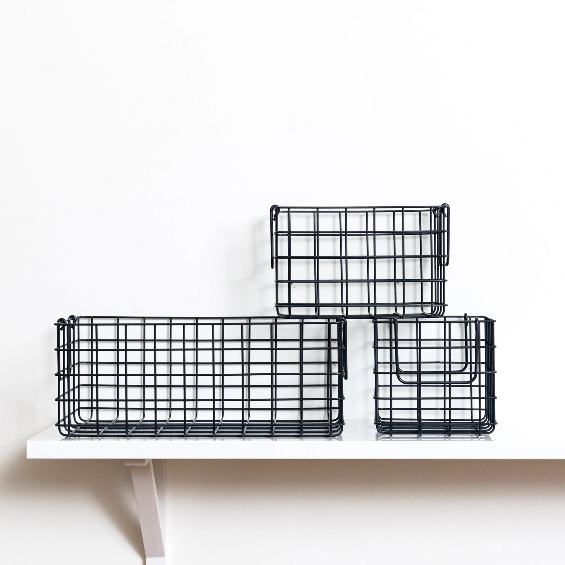Metallkorb 'The Basket' – slate mustard