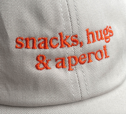 Cap 'Snacks Hugs & Aperol'